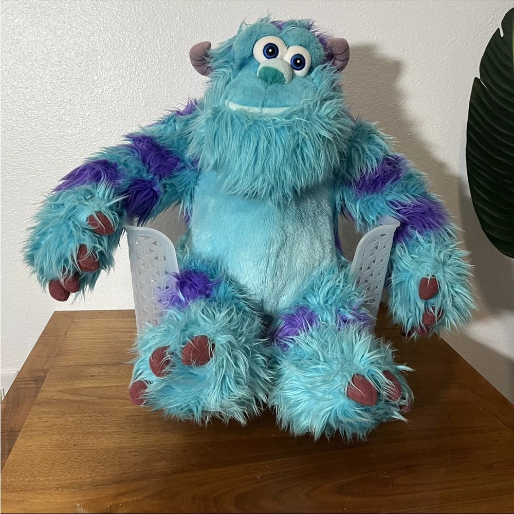Disney Monsters Inc Sulley Plush 18" Just Play Sully Blue Monster Large